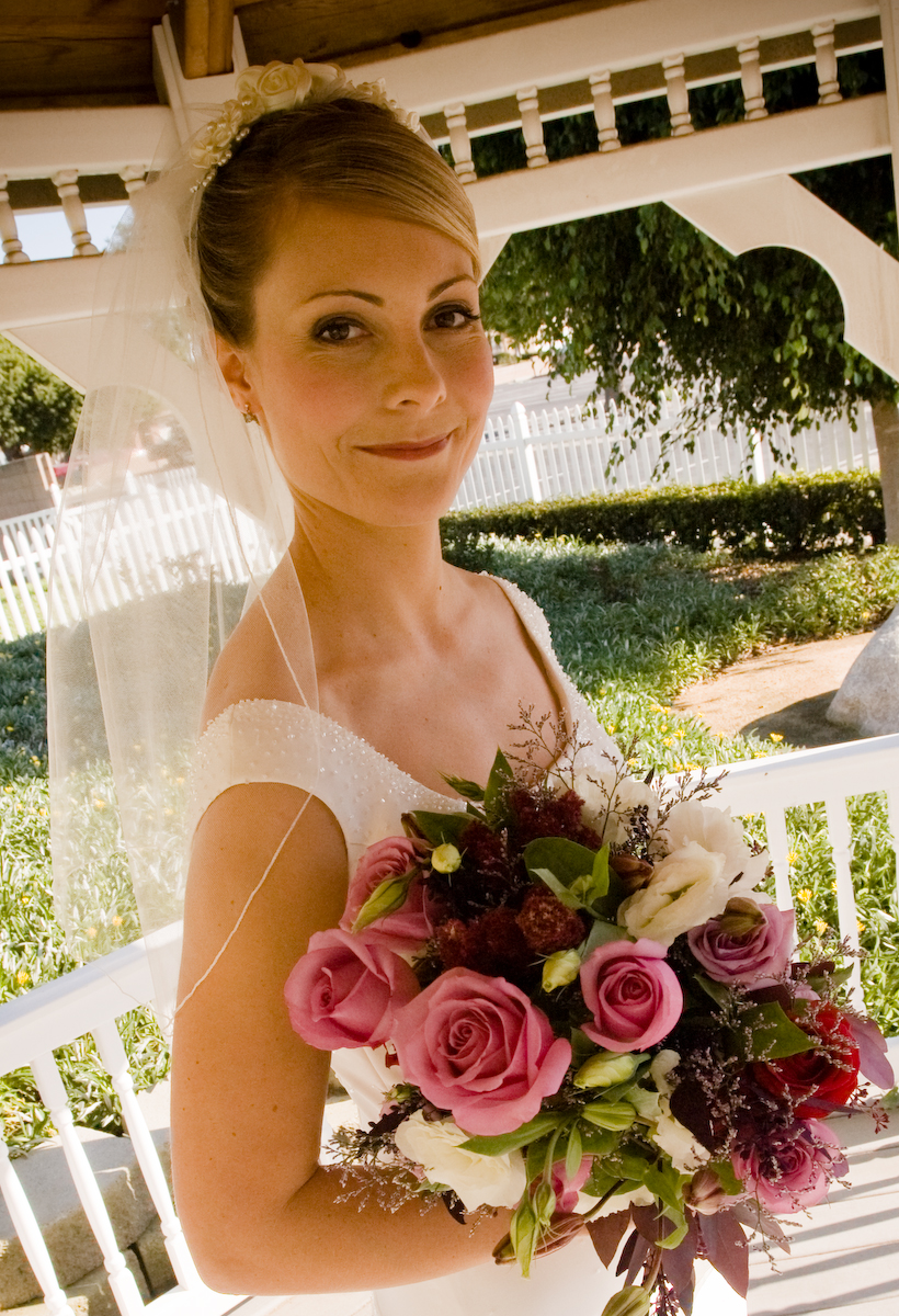 Bride and Flowers - MattGeorge.me